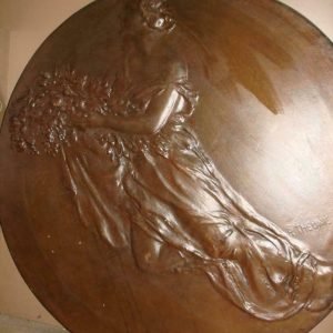 Pierre THEUNIS, Allegorie van de lente, de figuur van Flora. Zeer grote bronzen plaat, matrix