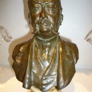 LEON GOBERT, gesigneerde en 1901 gedateerde Art Nouveau periode buste Cachet fondeur J. Petermann BXL