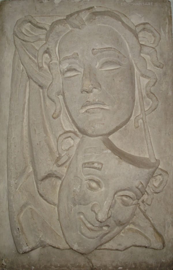 Eric WANSART, plaquette représentant L’Art,, pour le palais des Congrès, à Bruxelles.