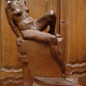 Grote sculptuur, zittend naakt van M. Jansegers,
