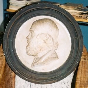 Relief en plâtre: Portrait de Pieter De Vigne (1812-1877)  par Paul De Vigne