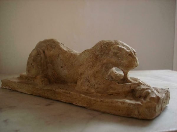 Oorspronkelijke, originele atelierplaaster, bozzetto, model voor lionne dévorante Gesigneerde sculptuur; L: 21 cm In zeer goede staat - Image 2