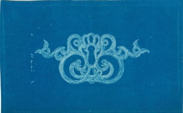 Entrée de serrure et rosace pour la commode Louis XV de Mr. Bucci argent forgé