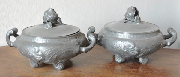 2 legumiers in tin