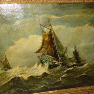 Zeer grote marine, woelige zee met vissersboten. Gesigneerde olieverf van Gustave Helinck, gekaderd in zijn oorspronkelijke antieke houten kader: 163 x 123 cm schilderij: 140 x 100 cm