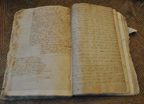 Verzamelmap documenten familie Mondet, Ronse1499 tot 17de eeuw - Image 2