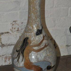 Guerin, vaas met zwaan